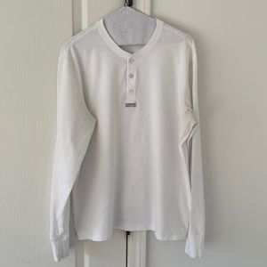 Polo by Ralph Lauren long sleeve white hensley t shirt . Size large. Gently worn